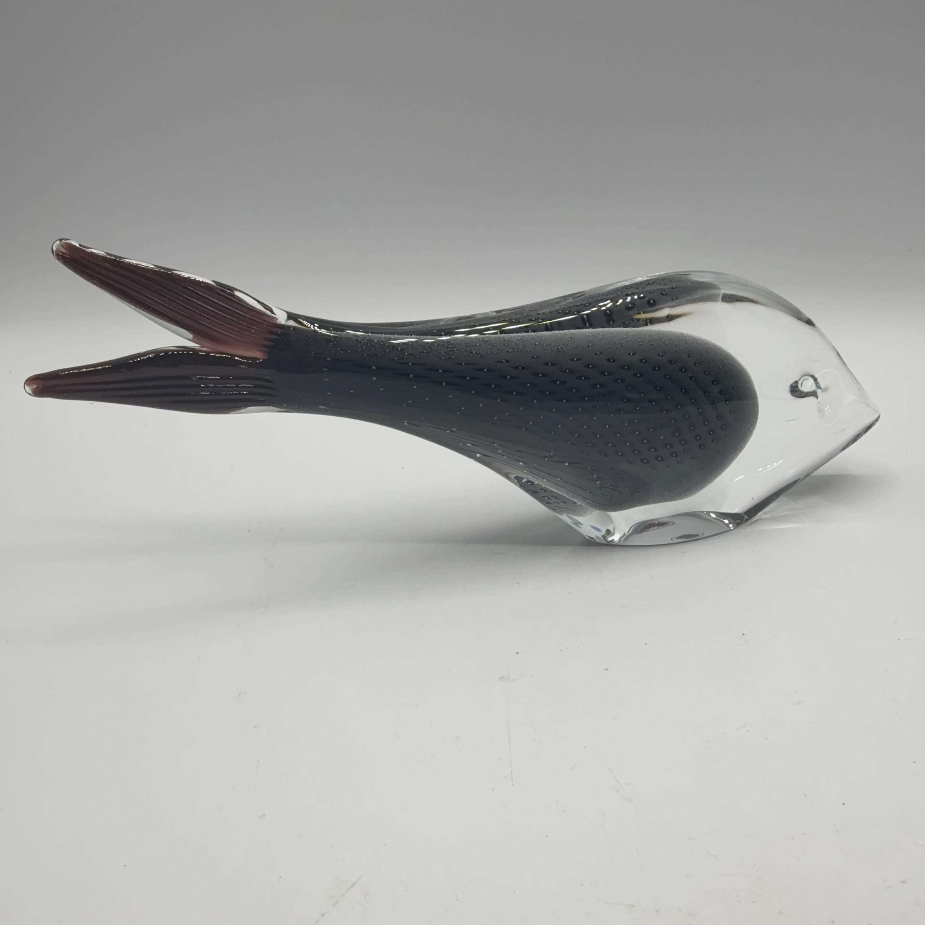 Image 3 of 6