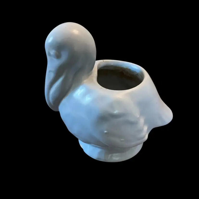 Hargreaves Pottery Pelican Planter 4”x 4.5”-READ