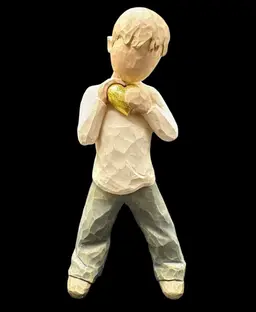 Willow Tree “Heart Of Gold” Sculpted Hand-Painted Figure - 5.5”