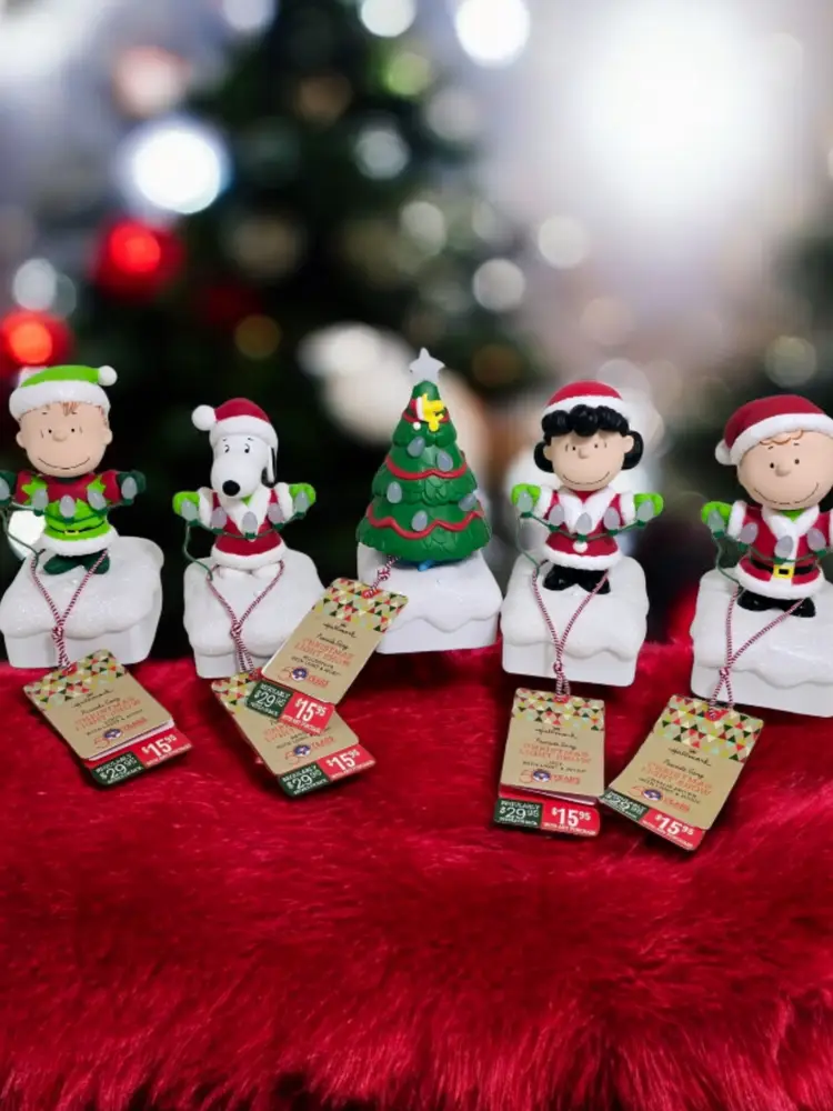 #01 Hallmark Peanuts Gang Wireless Band Christmas Sound and Light Show 2015 Set of 5