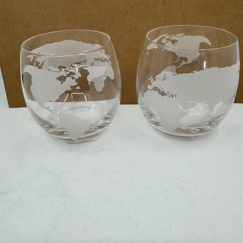 Shannon Crystal Globe Glasses