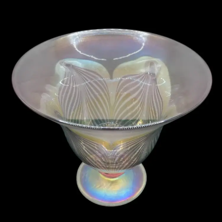 Rick Strini Signed Pulled Feather Luster Hand Blown Art Glass Footed Bowl/ Compote