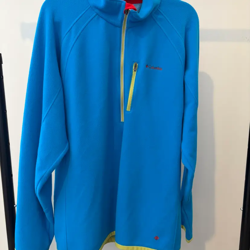 Columbia Omnitech Sweater - Men’s XL