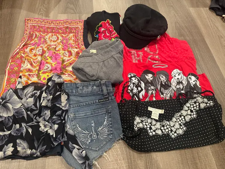 Depop Y2K Women’s Wholesale 40pcs