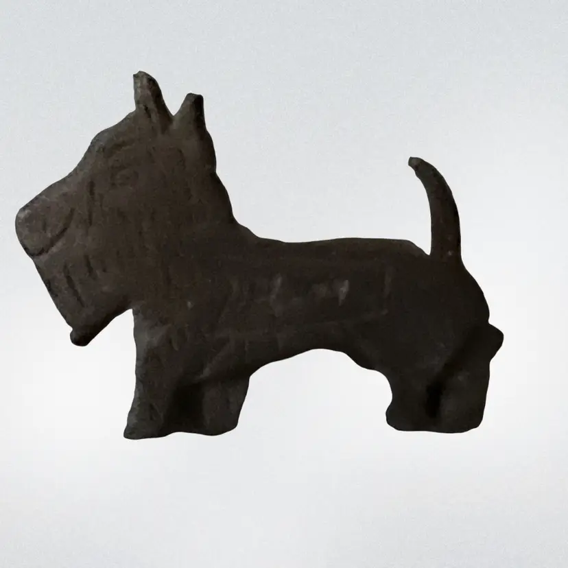 Wooden Carved Scottie Dog With C Clasp