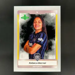 Rebeca Bernal 2025 Parkside NWSL Espanol Set Silver /100 Soccer Card