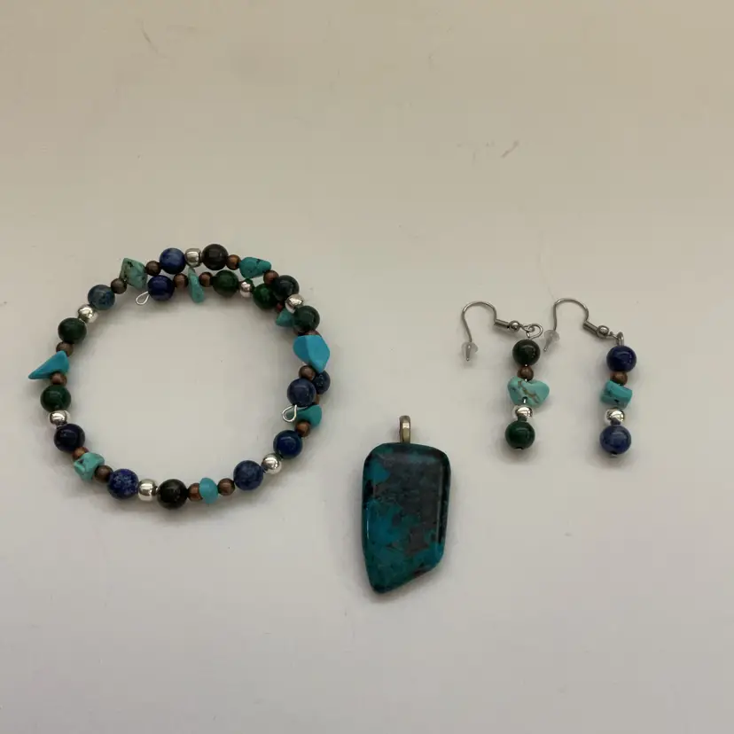 Chrysocolla Set-pendant, earrings, bracelet Made By Me