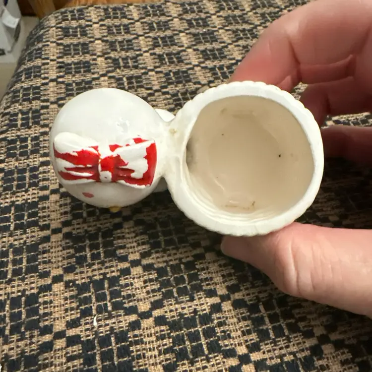 Chick With Pink Polka Dots Big Red Bow Succelent Planter 3"x3"