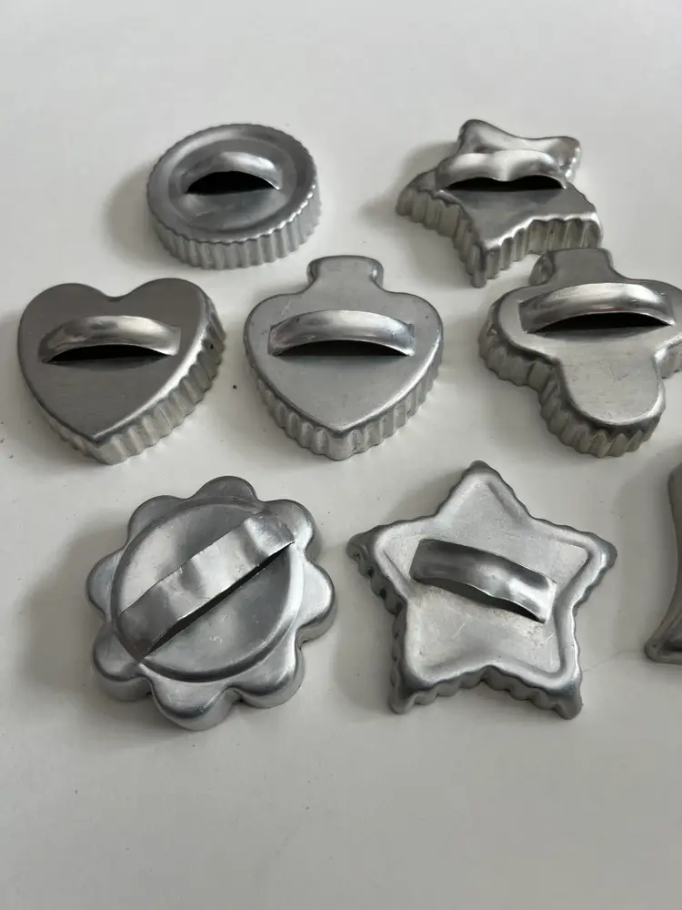 Silver Tone Cookie Cutter Collection. Set of 8
