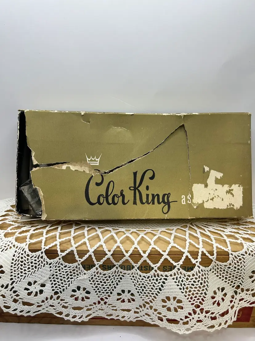 Federal Glass ColorKing Ashtrays W/ Box. ( Box Is Damaged )