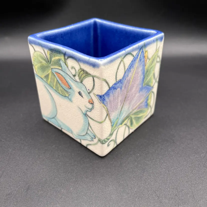 #35 1989 Davila Brodsky Rabbitworks Art Pottery Square Planter Morning Glory Flowers 🐰🌱