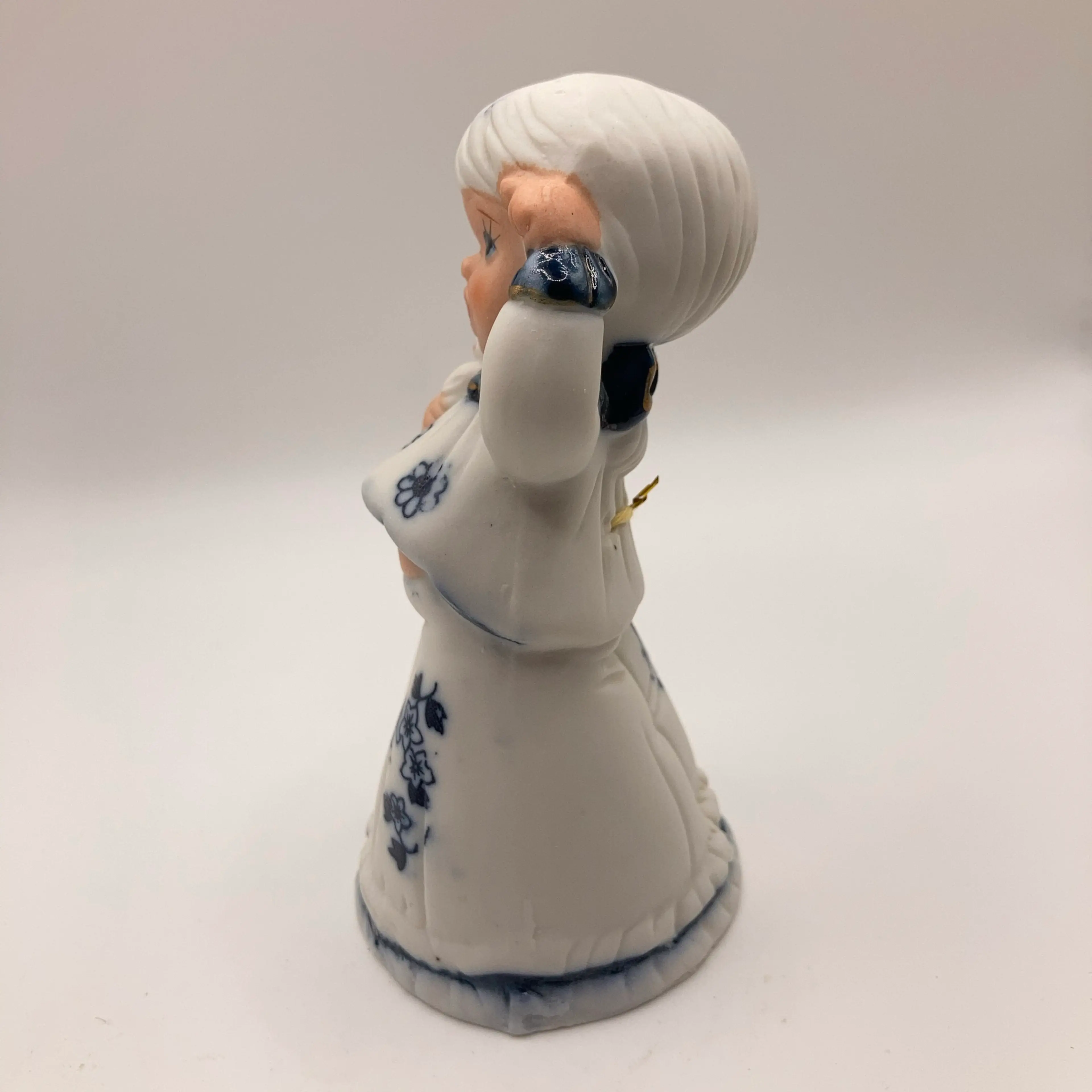 Image 2 of 8