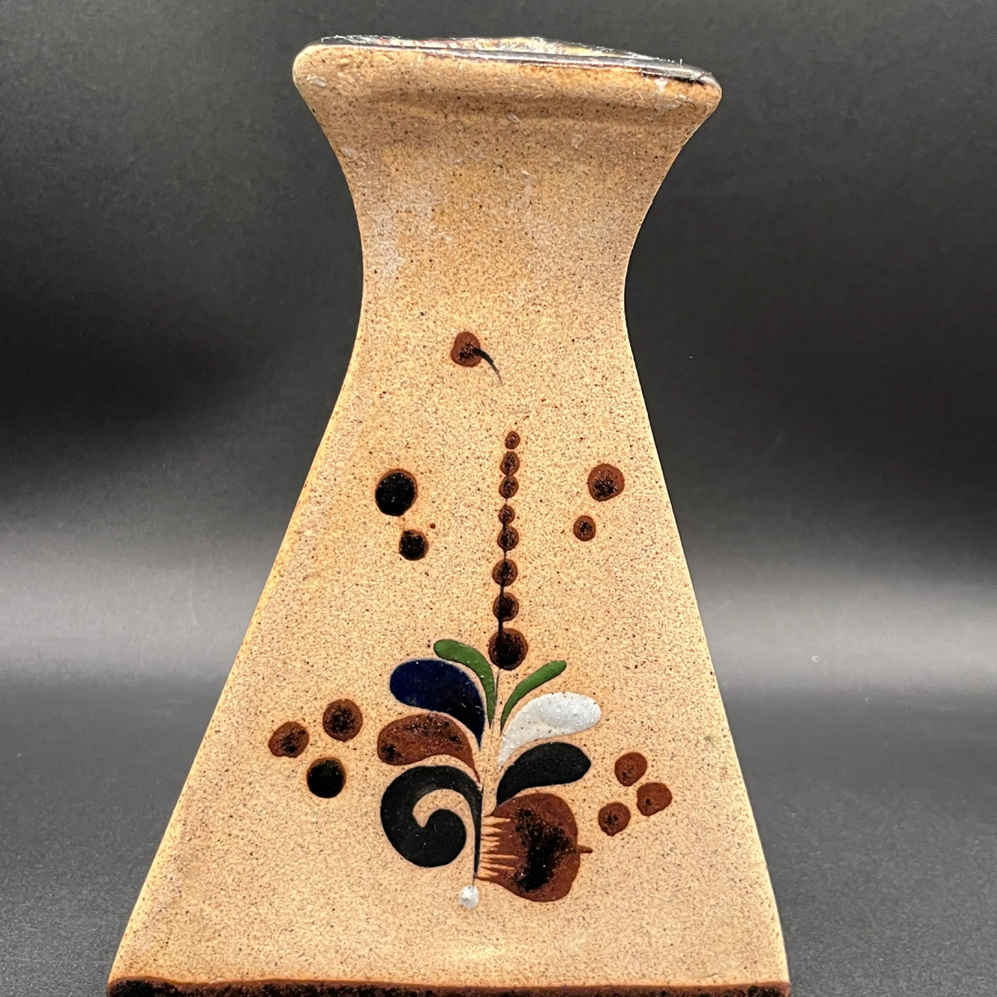 Image 4 of 9