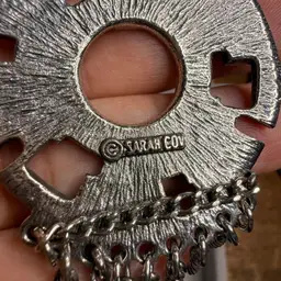 Sarah Coventry Silver Tone Modernist Fringed Medallion 34” Necklace