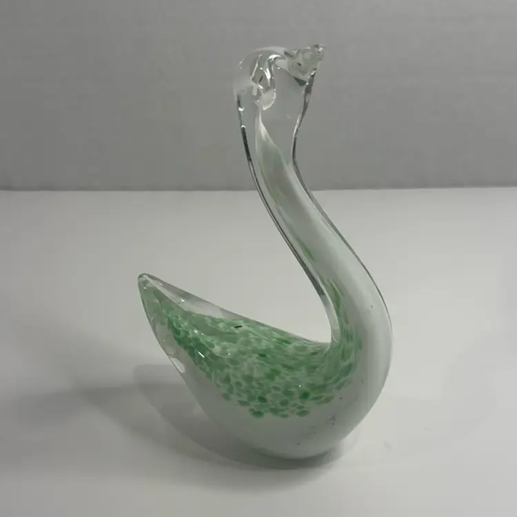 Art Glass Swan With White And Green Speckles