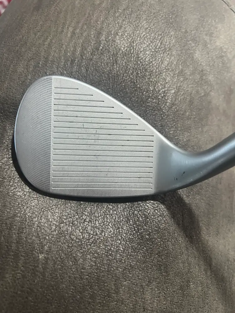 Cleveland CBX Zipcore wedge- 54*\12- Catalyst Spinner Graphite Shaft