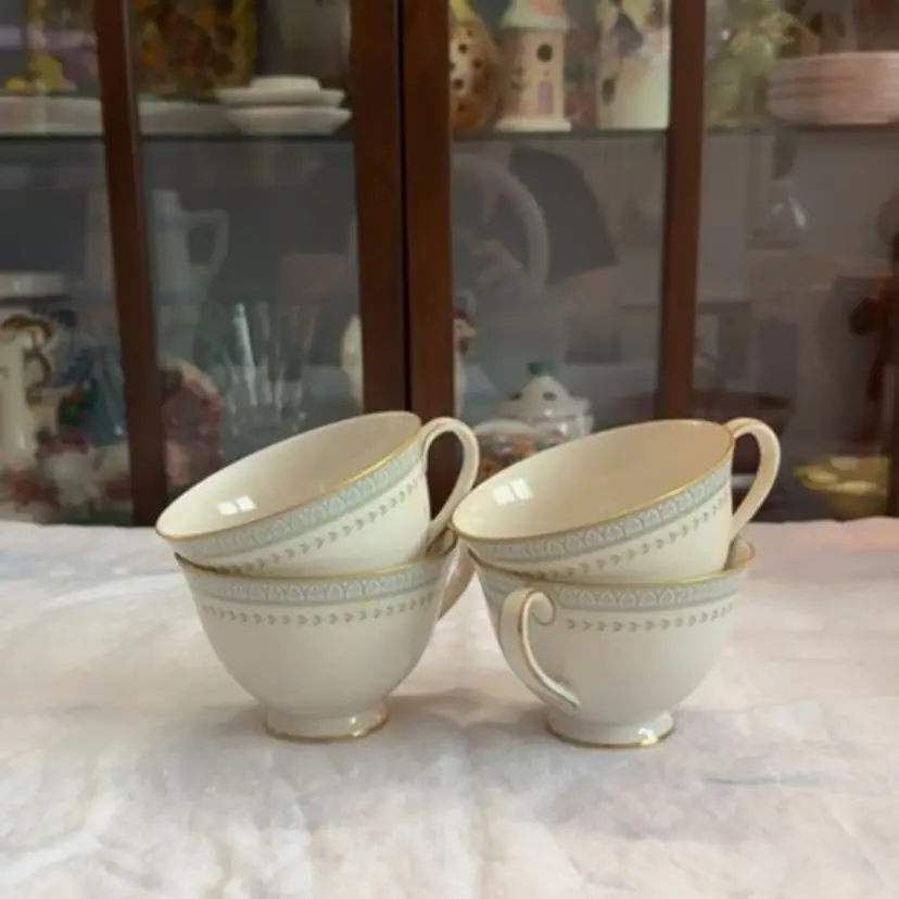 Set Of Four 1960's Royal Doulton Berkshire Green China Cups