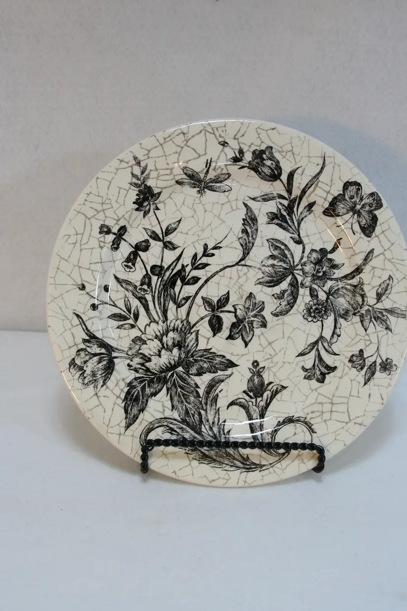 VTG Toile Cottage-Mod Ceramic Black Cream Floral 12" Dinner Plate Butterfly Art