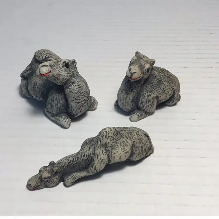 Vintage Resin Camels Made In Taiwan
