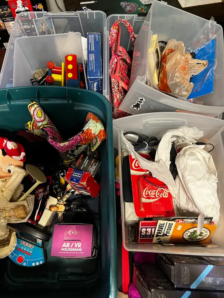 HMHY Day 3!! $1 Starts!! Clearing Out The eBay Inventory Bin By Bin!!