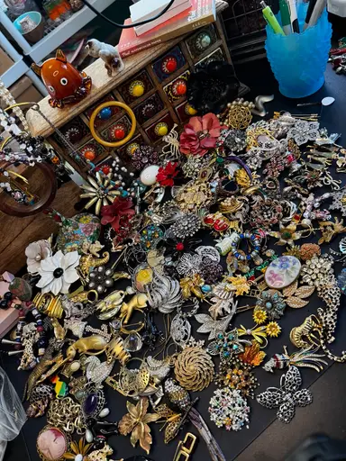 Thursday Date Night/Jewelry W/moonskyvintage Niknax.net 