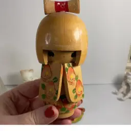 Small Shy Kokeshi
