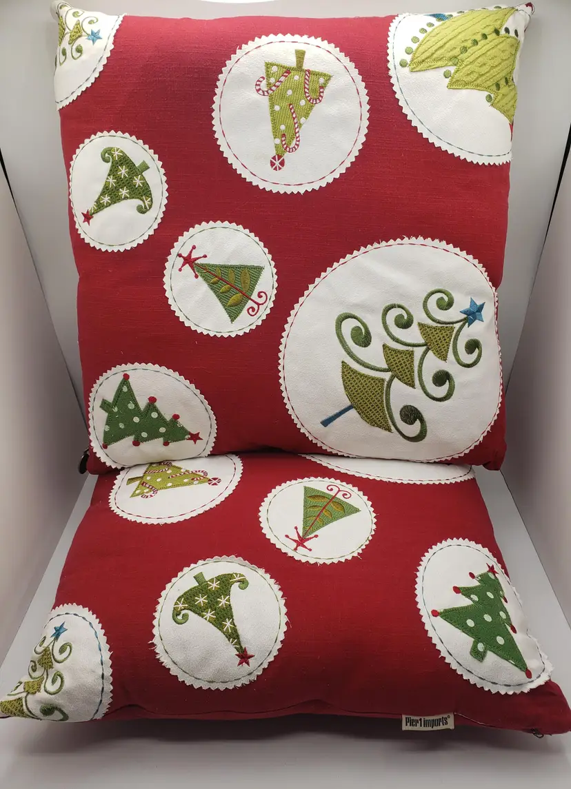 Pier 1 Christmas Tree Pillow Set Red w Patchwork 16" RARE Holiday Decor Accent. Wonderful holiday pillow set!