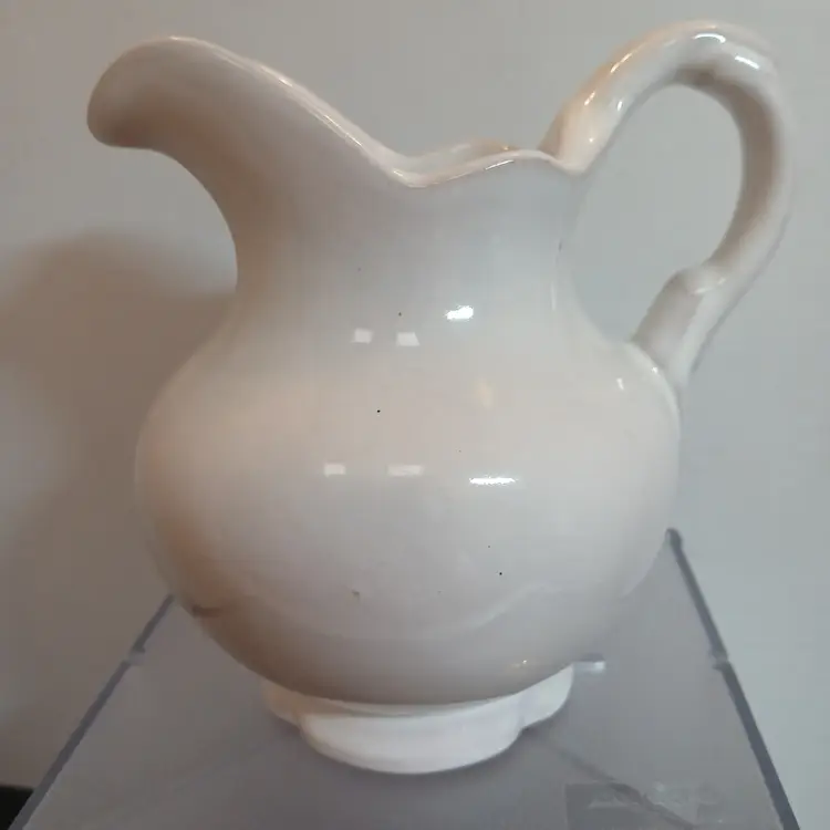 Frankoma - Vintage Small Water Pitcher and Wash Basin - White