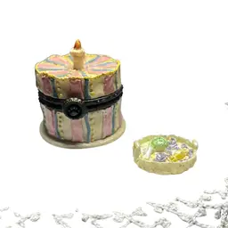 Vintage Boyd’s Uncle Beans Treasure Box ( Boyd’s Bears)