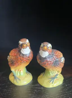 Salt And Pepper Shakers. Birds.