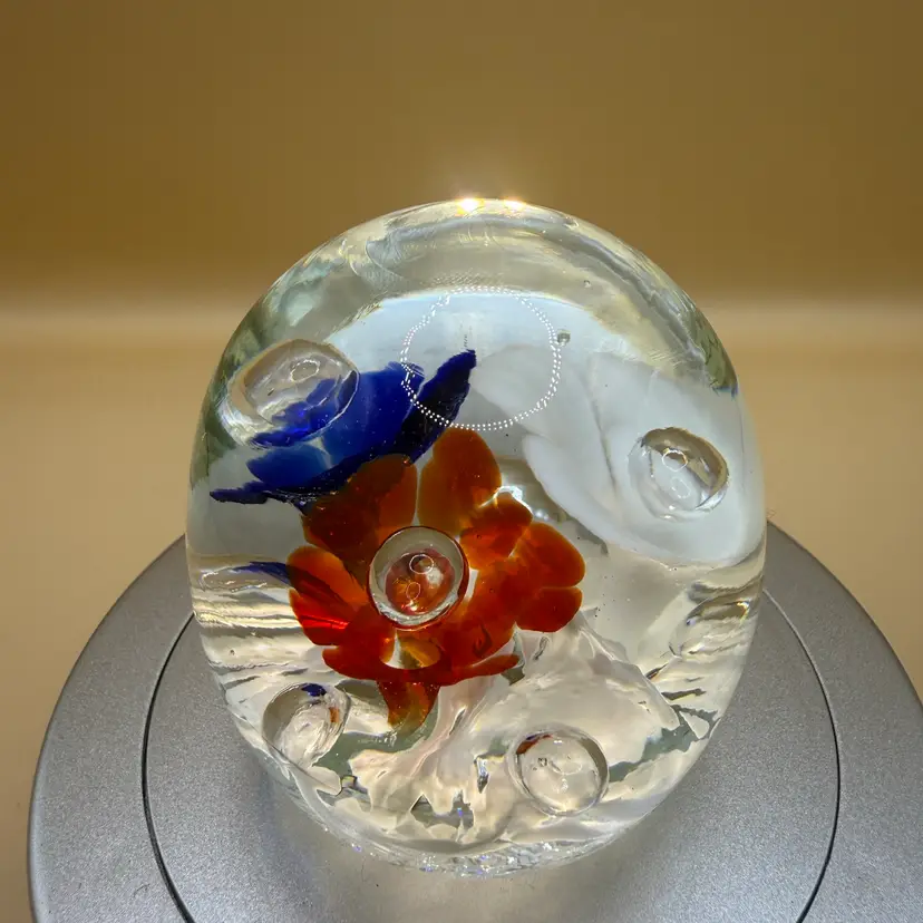 Joe St. Clair Red White & Blue Trumpet Flower Controlled Bubble Paperweight 2.5”