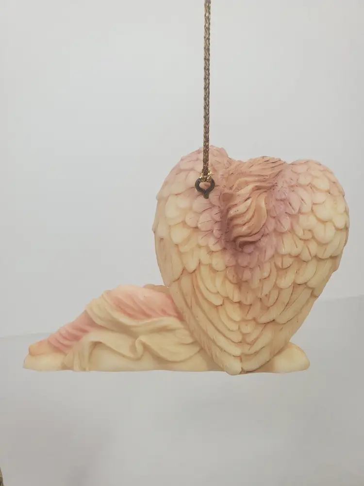 SERAPHIM Evangeline CLASSICS ANGEL ORNAMENT 9827 Angel of Mercy 1994