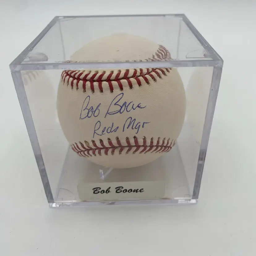 Bob Boone Reds Mgr Autographed Rawlings Major League Baseball w/ Display Case