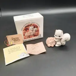 Precious Moments Members Only Enesco 1990 "I'm Nuts Over My Collection" Figurine