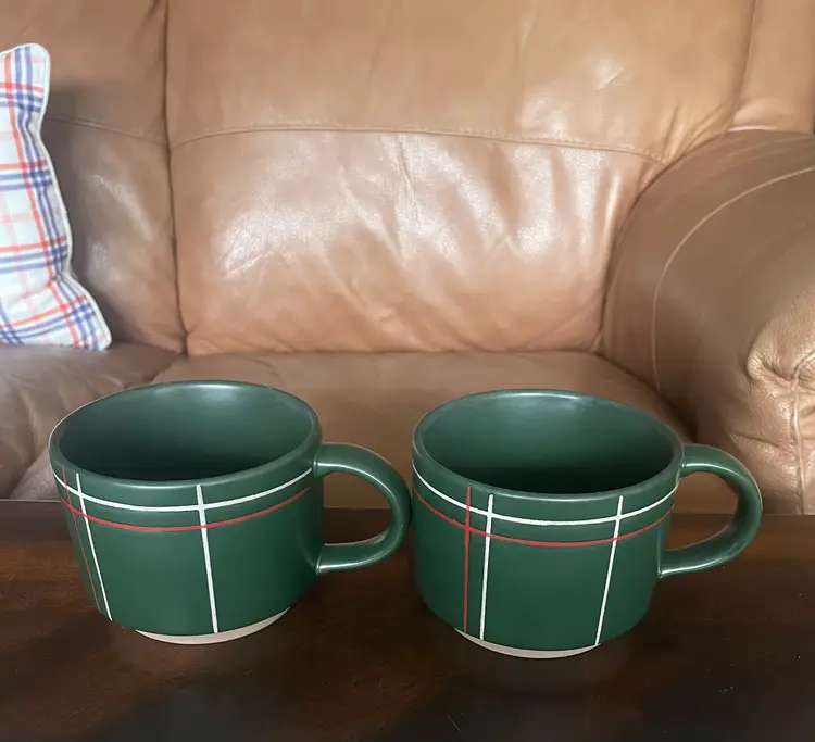 Hearth & Hand Chirstmas Mugs (Set of 2)