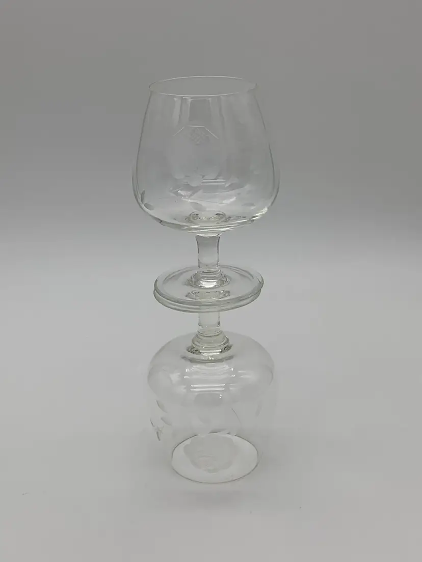 Set Of 2 MCM Victorian Glass Crystal Etched Floral Brandy Wine Water Goblets 8oz