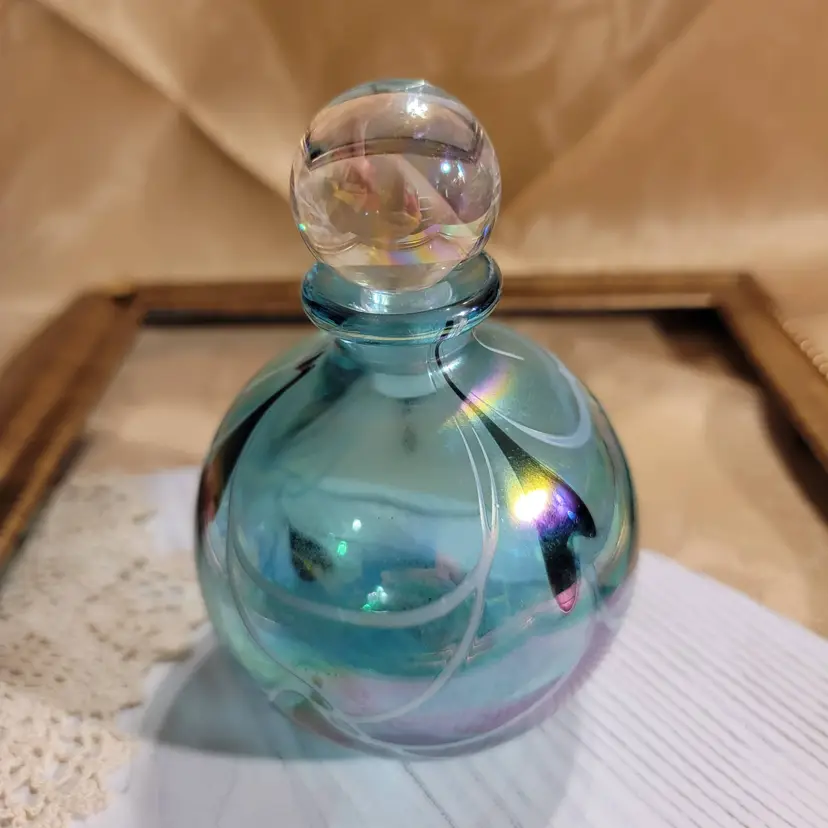 'Hanging Hearts'~ Iridescent Perfume Bottle With Stopper
