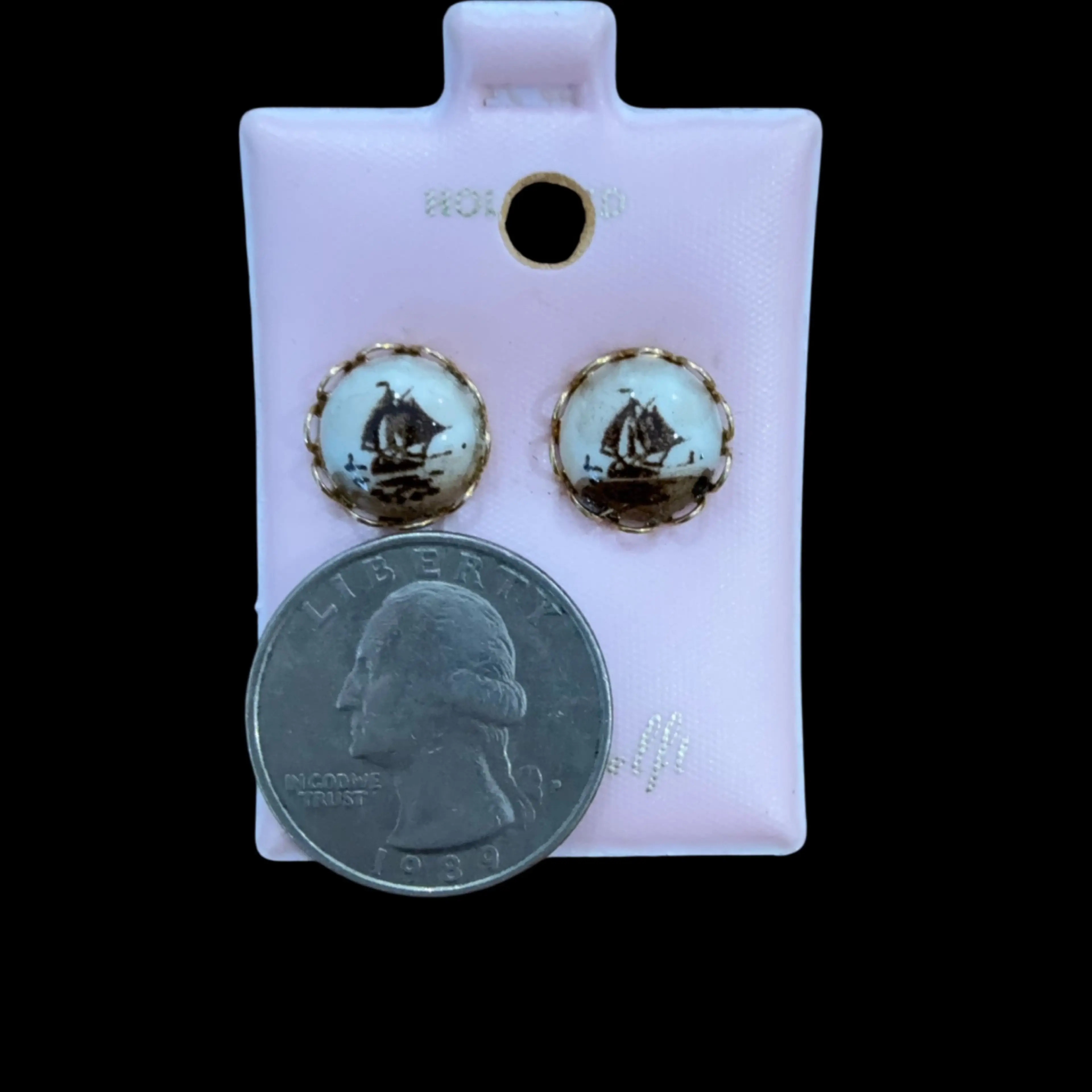 Image 4 of 4