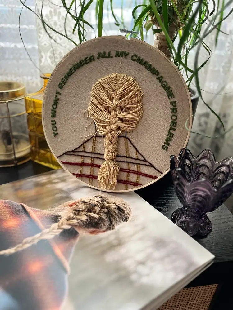 Evermore Braid Hand XL Embroidered Hoop