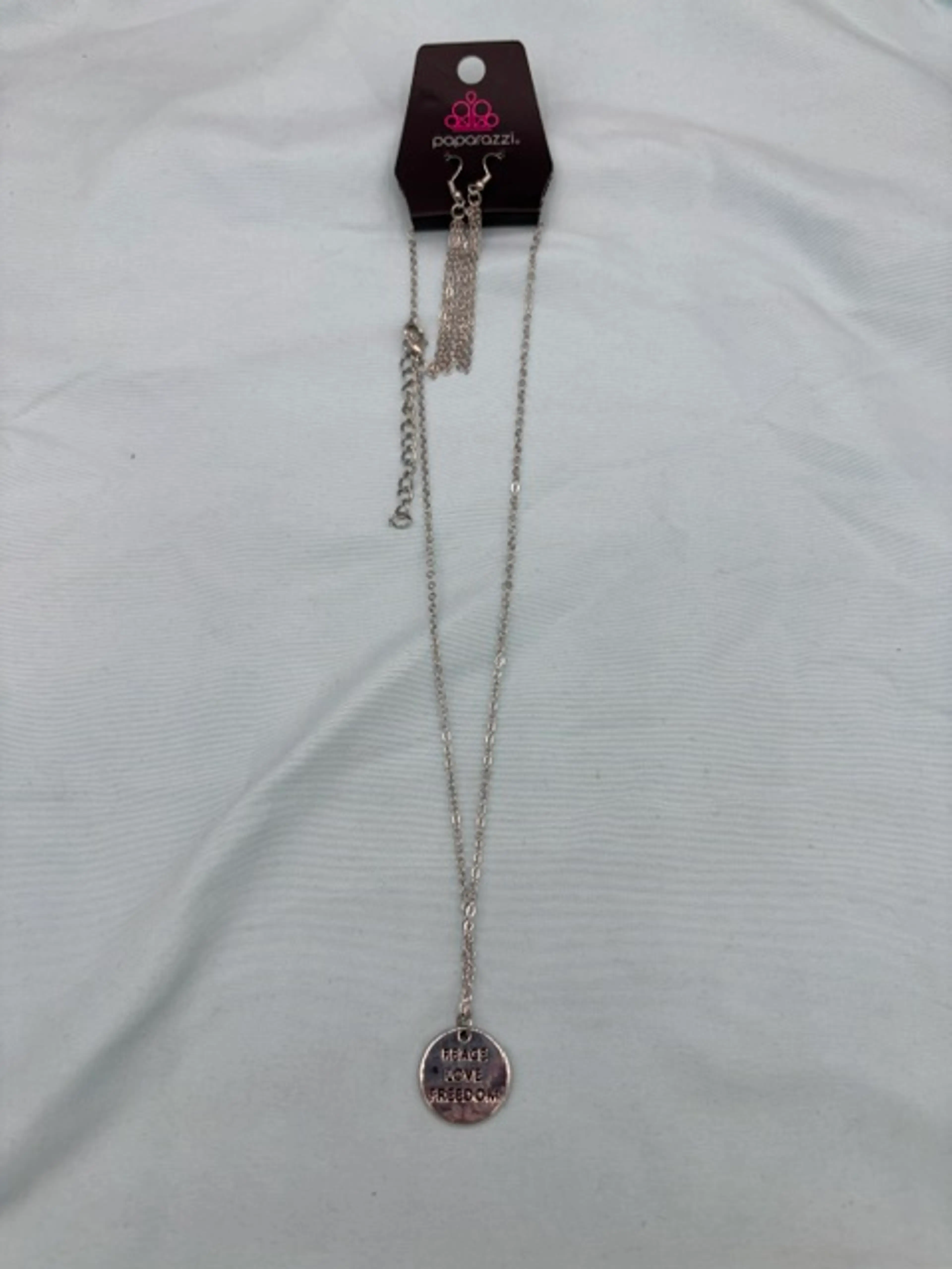 Image 2 of 3