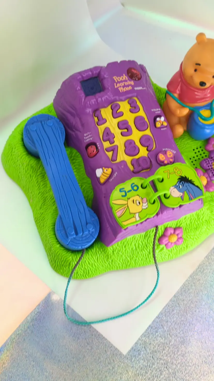 Disney’s Pooh Learning Phone Hasbro Tiger Electronics 2000 Works - Vintage Electronic Teaching toys