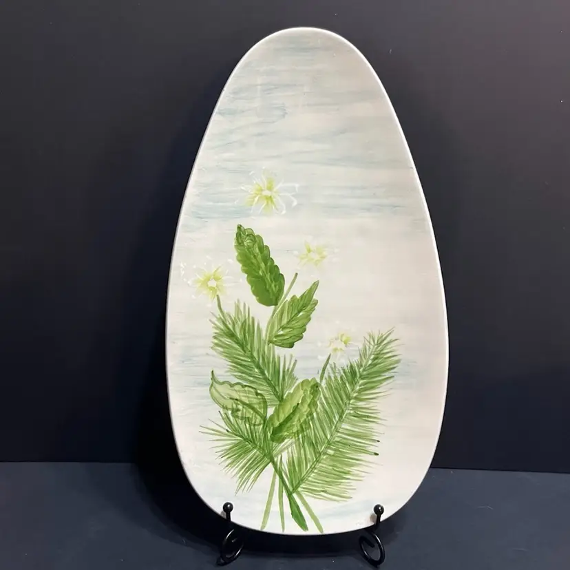 Hand Painted Unusual Shape Tray Holland Mold, Signed ~1” x 13.25” x 7.5”
