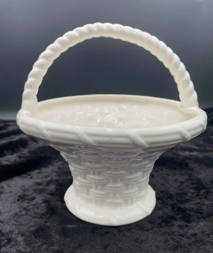 Vintage (1950s) Lefton Ceramic Woven Flower Basket, #H261, Off-White, Japan