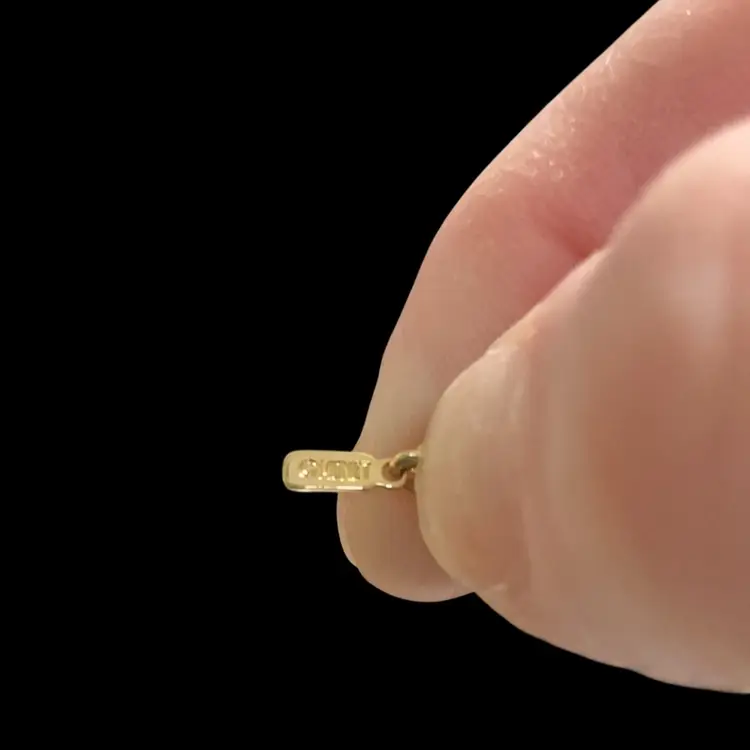 Vintage Goldtone Monet Chain Necklace . Signed Monet On Tag.