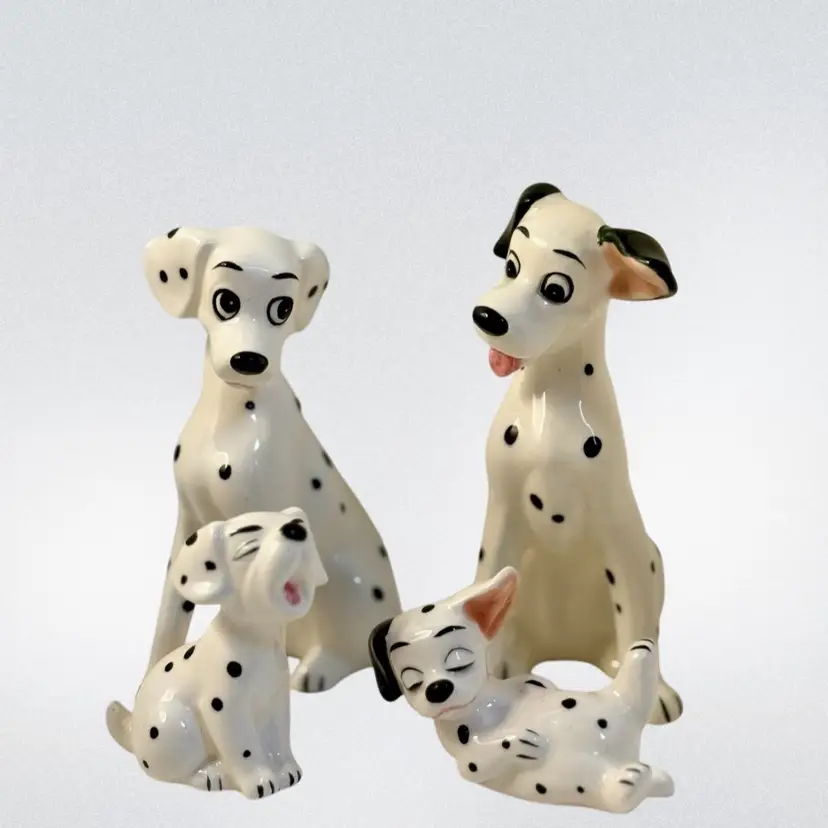 Disney 101 Dalmatian Figurines Set of 4 Pongo-Perdita-2 Sleepy Pups-Japan