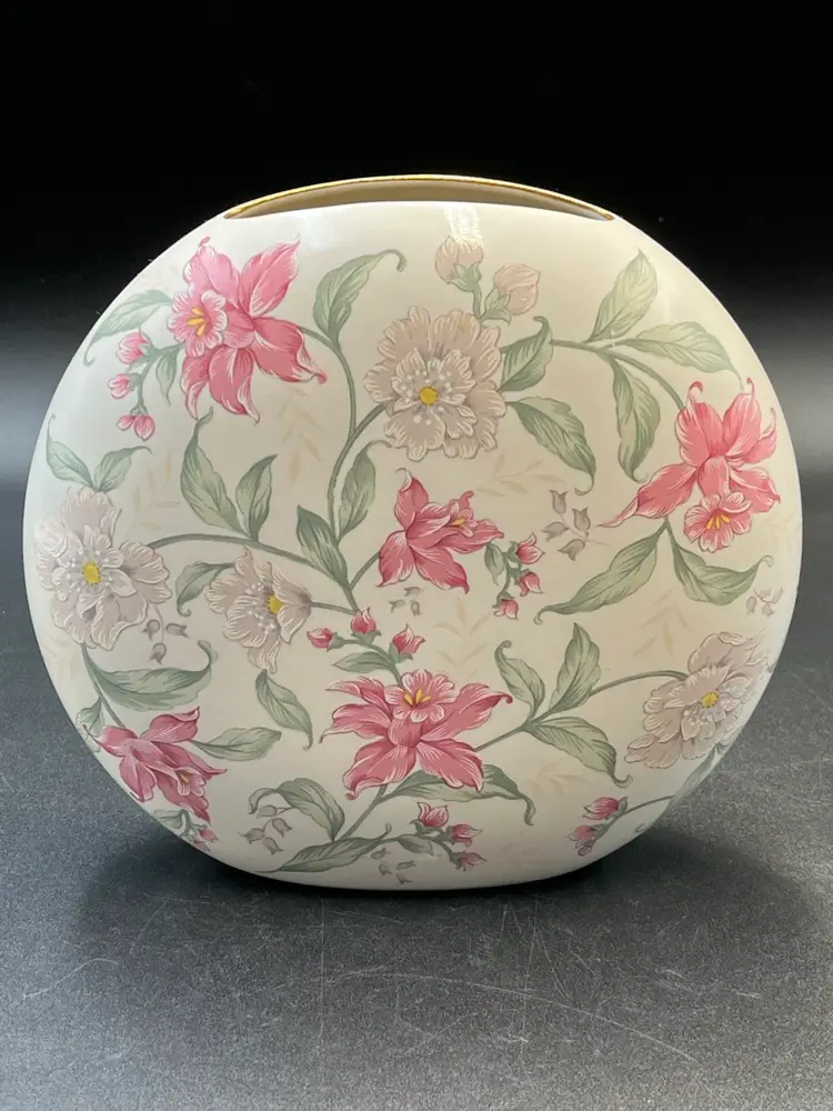 Vtg. Prima Otagiri Bud Vase