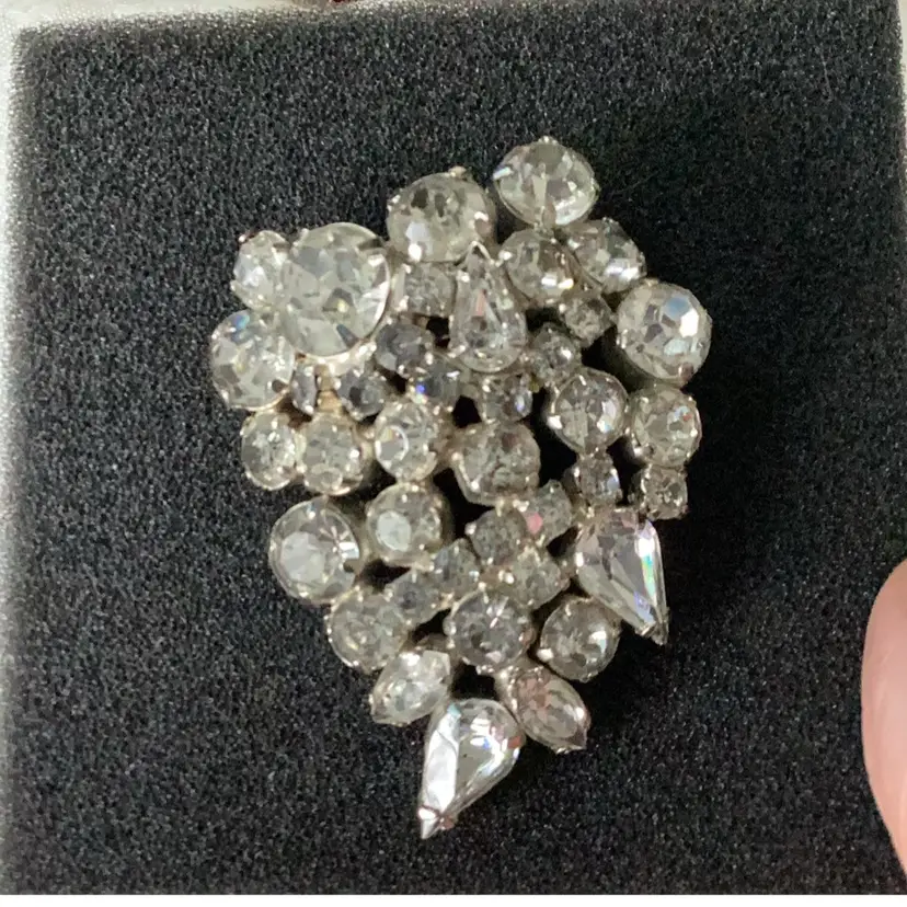 Vintage MCM Silver Tone Clear Pronged Rhinestones Unsigned 2”