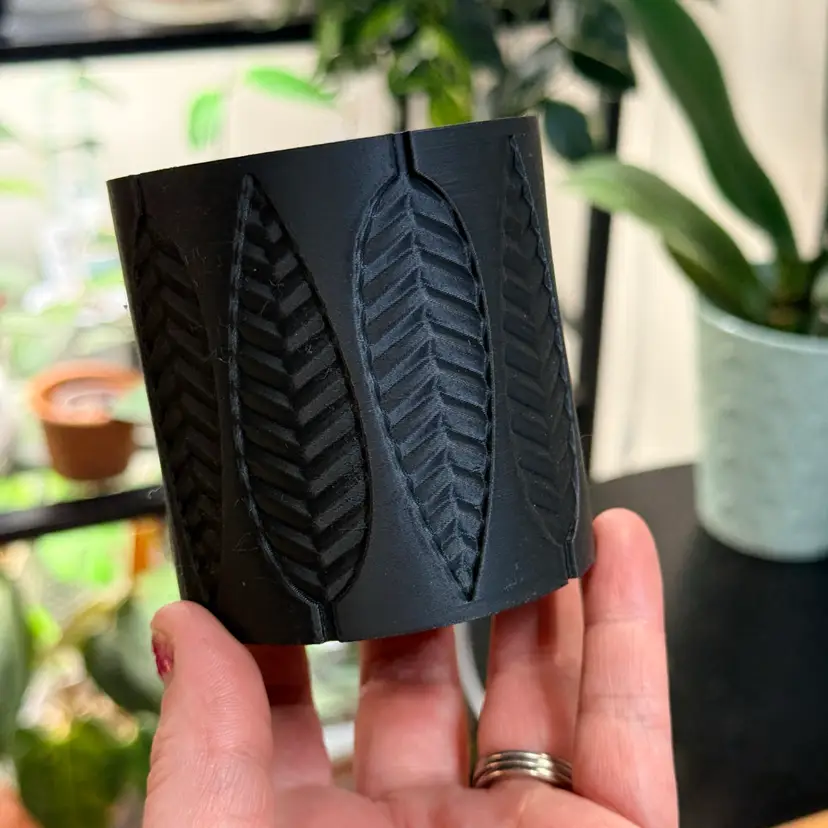 Plant Cover Pot - Leaf Embossed - 2.5” x 2.75” Inner