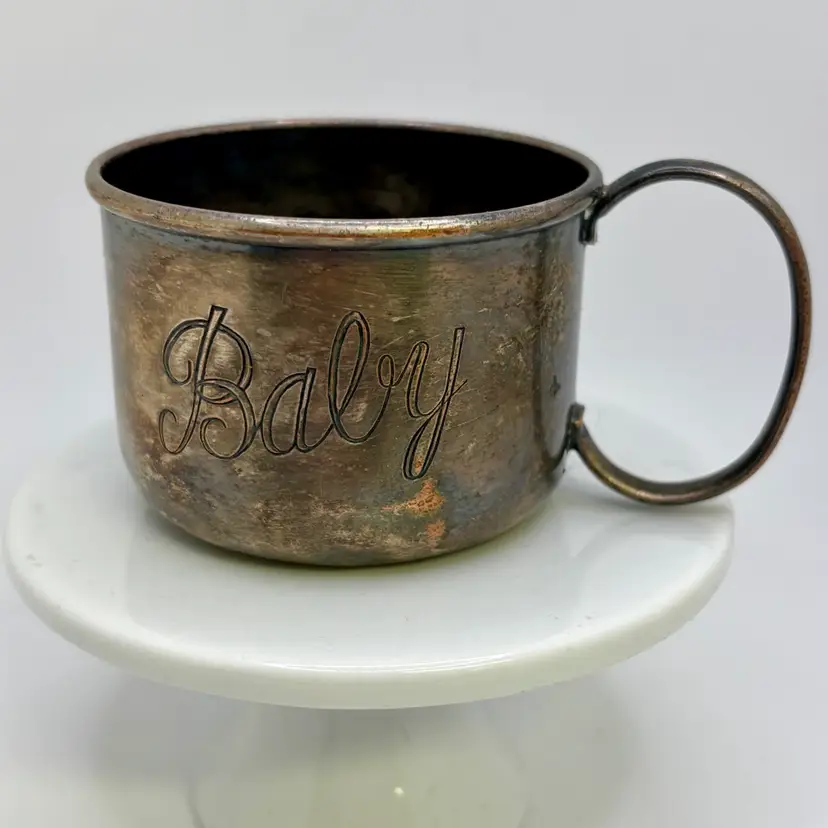 Antique Warren Plate 1828
Engraved ‘Baby’ Cup 2”