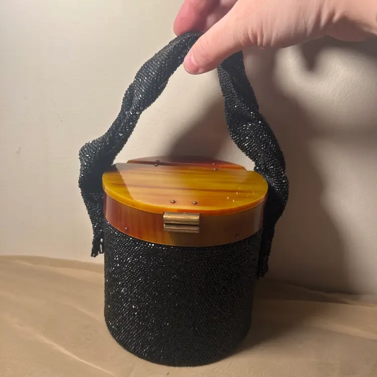 Stunning 1940’s Bakelite beaded bucket bag with crisscross beaded strap